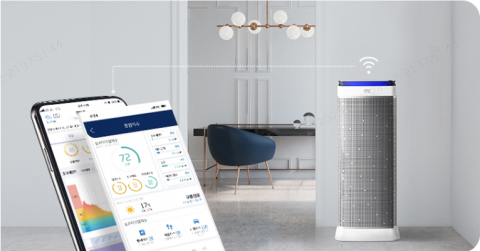 세스코 라돈플러스 공기청정기의 라돈 방사능 감지 기능은 한국표준과학연구원 등 전문기관에서 사용하는 정밀 계측기와 유사한 수준을 구현한다. 이 공기청정기는 초정밀 공기질측정센서가 극초미세먼지, 라돈 방사능, 이산화탄소, 휘발성 유기화합물 등의 정보를 수집해 IoT(Internet of Things·사물 인터넷) 기술을 통해 스마트폰에 알린다. 언제 어디서든 실내 공기질을 확인, 제어할 수 있다