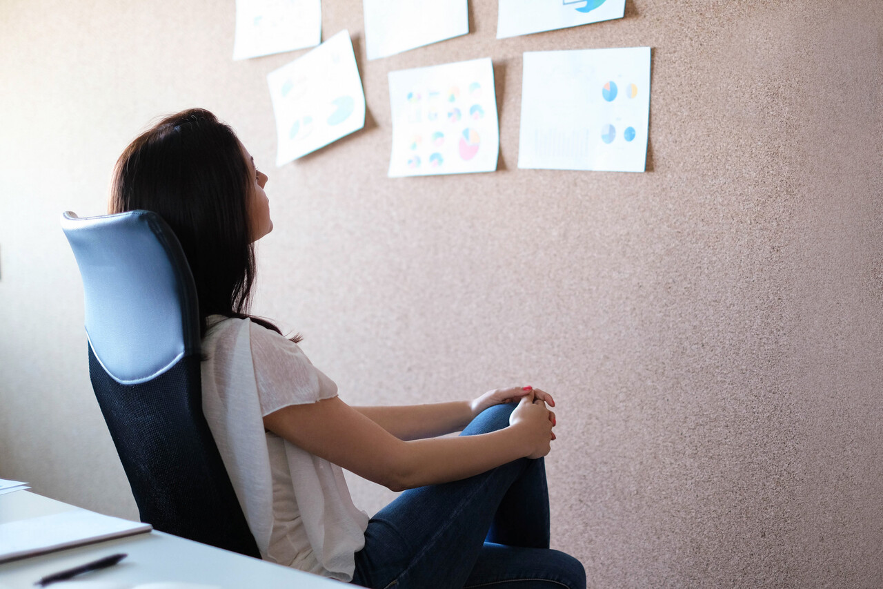 주의력 결핍, 과도하고 충동적인 행동들을 표상하는 항목들 중 일정 기준 이상을 충족해야 ADHD로 진단한다 / Designed by Freepik (https://www.freepik.com/)