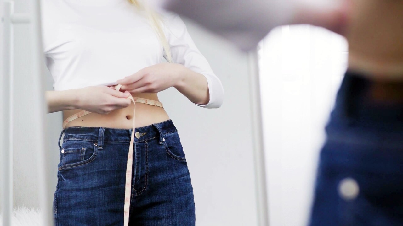 허리-키 비율은 허리둘레만 측정하면 되기 때문에, BMI 못지 않게 간편하면서도 더 정확도 높은 결과를 얻을 수 있다 / 이미지 출처 : Motion Elements