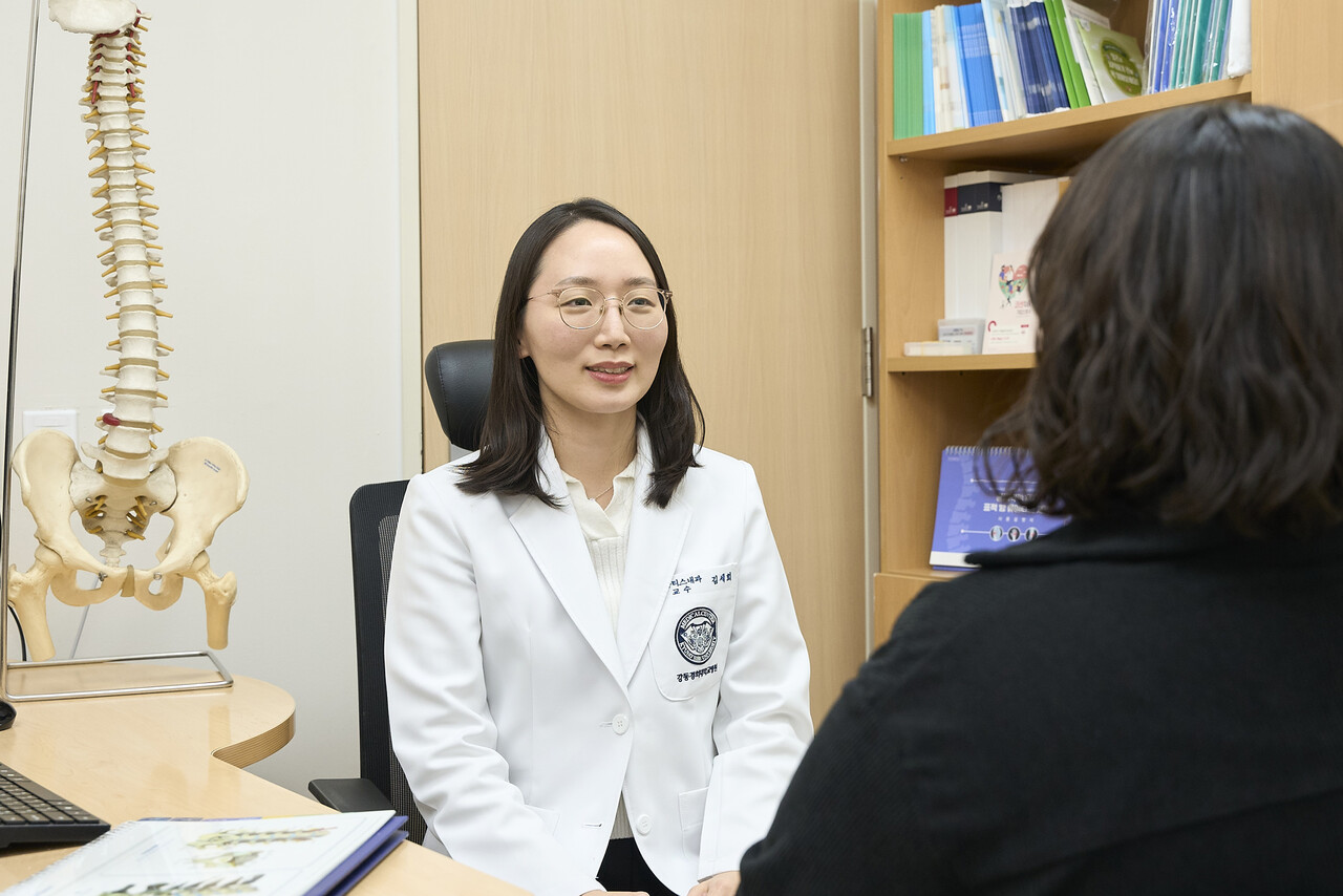 강동경희대학교병원 관절류마티스내과 김세희 교수 / 제공 : 강동경희대병원