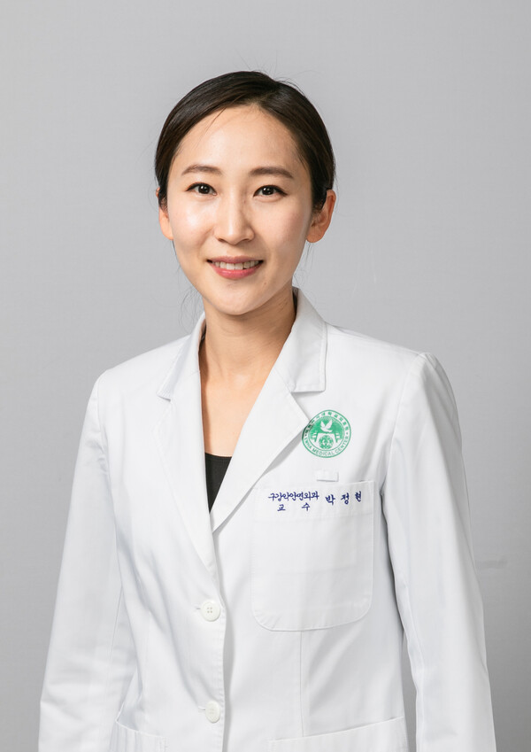 [사진] 이대목동병원 구강악안면외과 박정현 교수