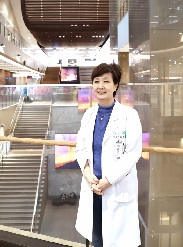 유경하 이화여자대학교 의무부총장 겸 의료원장