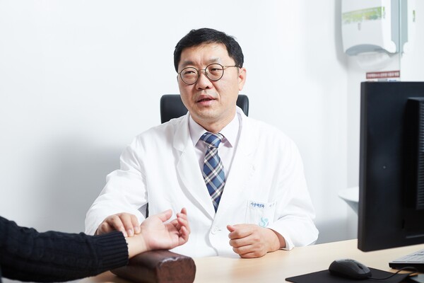 첨부1 경희대한방병원 사상체질과 이준희 교수